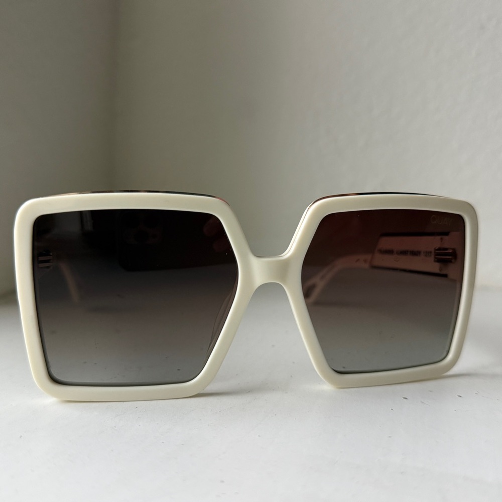 Quay Sunglasses - Lot of 3
